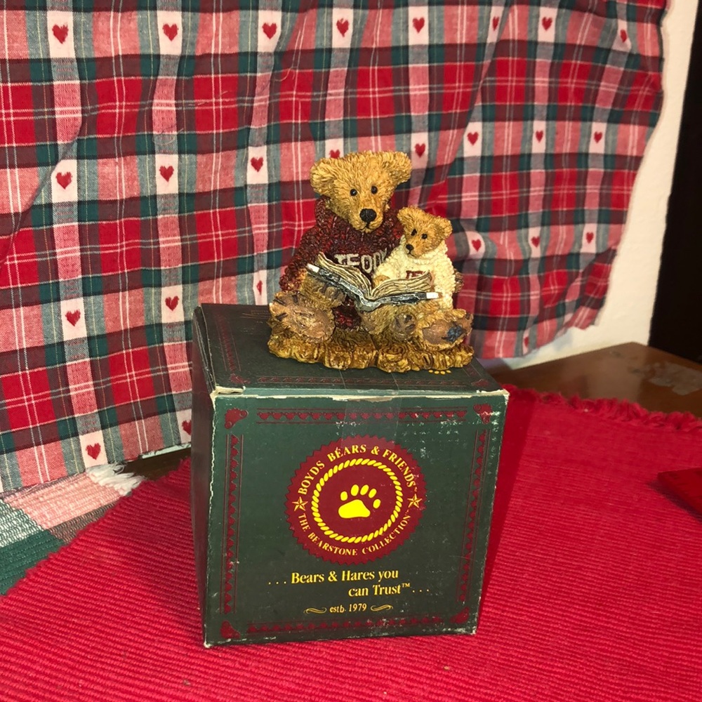 Boyds Bears Ted &Teddy retired vintage figurine